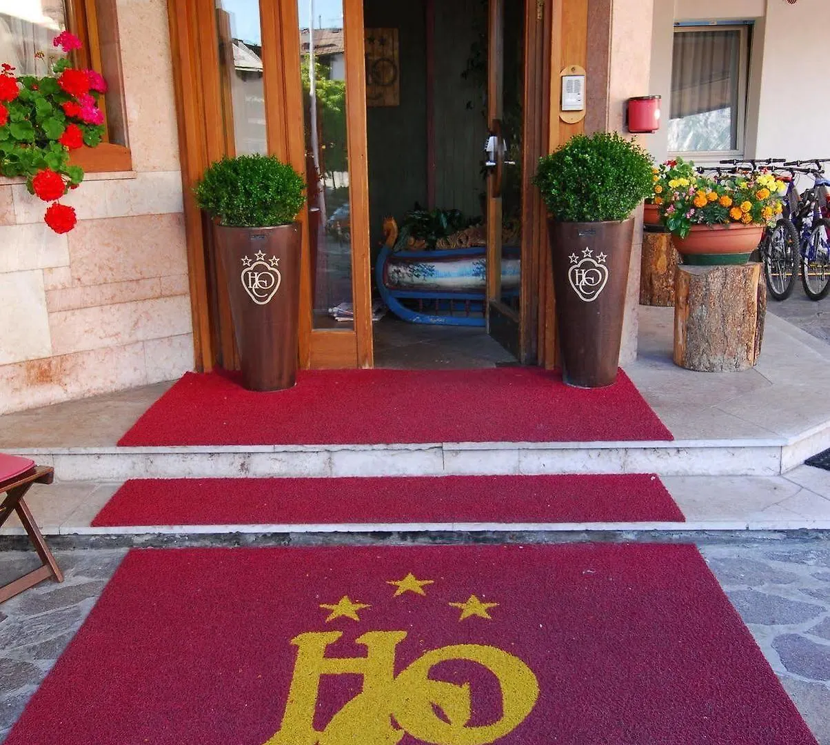 Hotel Olimpia Cortina dʼAmpezzo 3*,